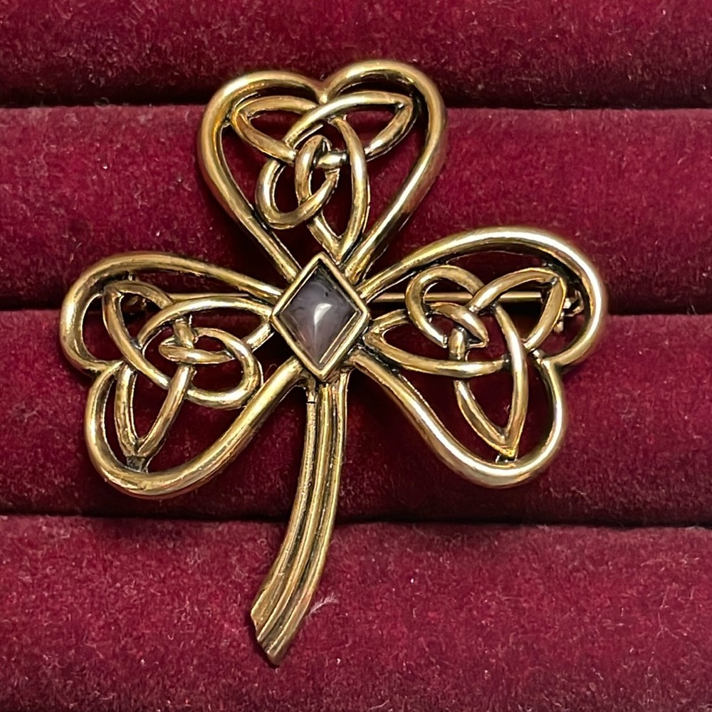 Vintage Irish Miracle Shamrock Celtic Knot Brooch Pin with Stone